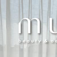 沐以美學 muii beauty space ｜紋繡紋繡｜機器飄眉｜美甲、彩妝共享空間